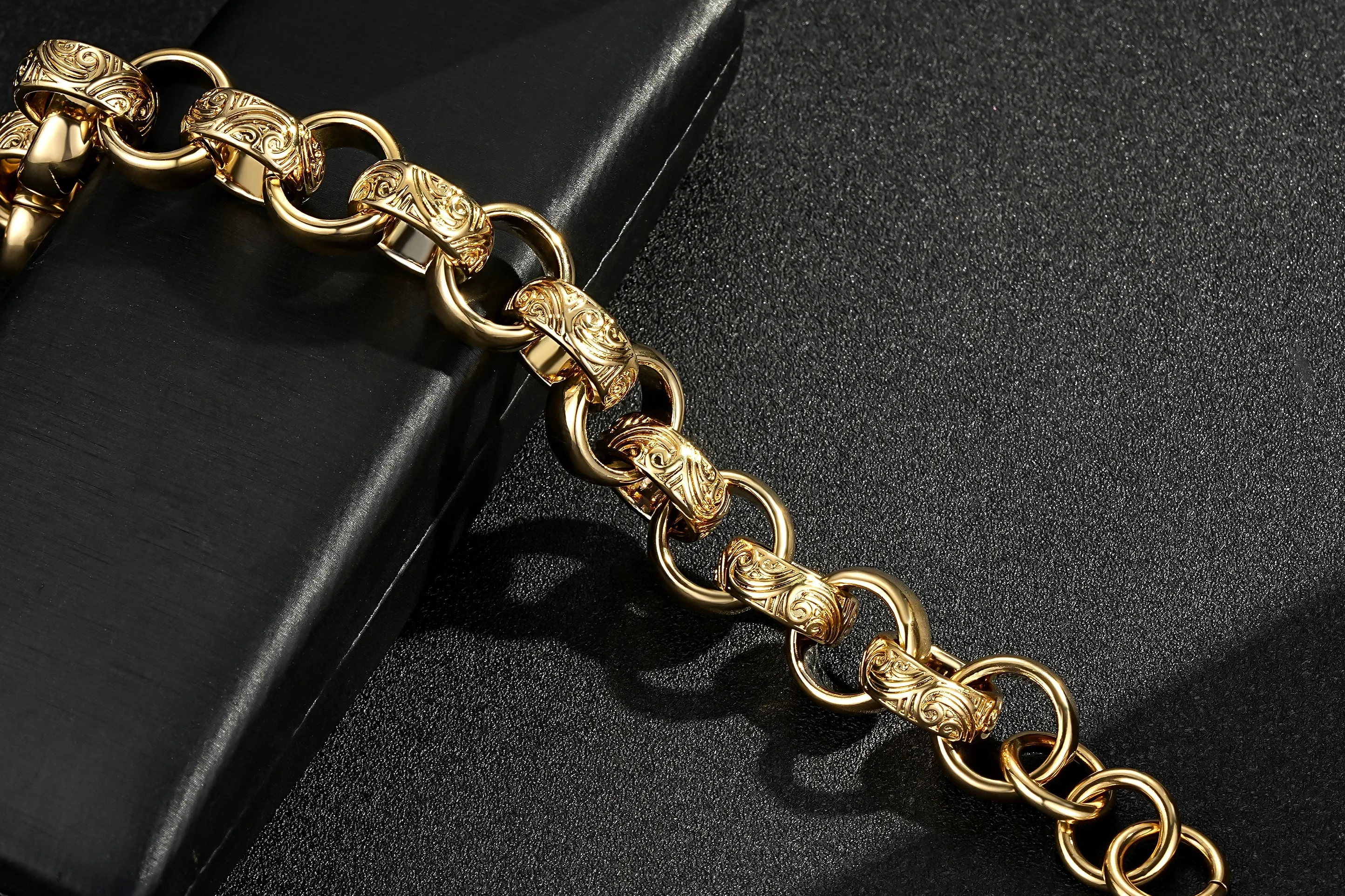 18mm Gold Filled Pattern Belcher Bracelet Albert Clasp 8 Inch