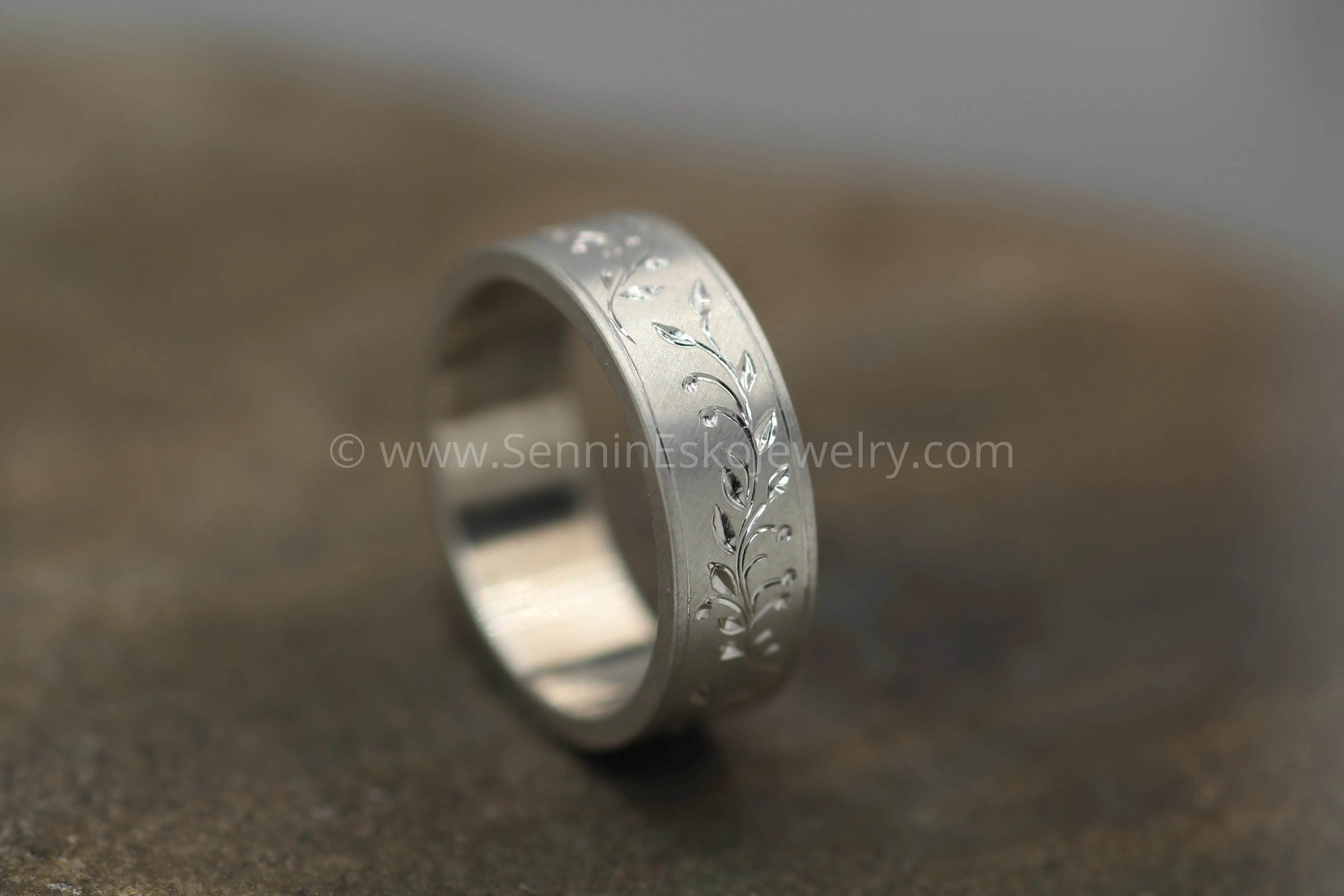 7x1.2mm Branches, Leaves & Berries Variation 1 - Silver Bright Cut Engraved Band