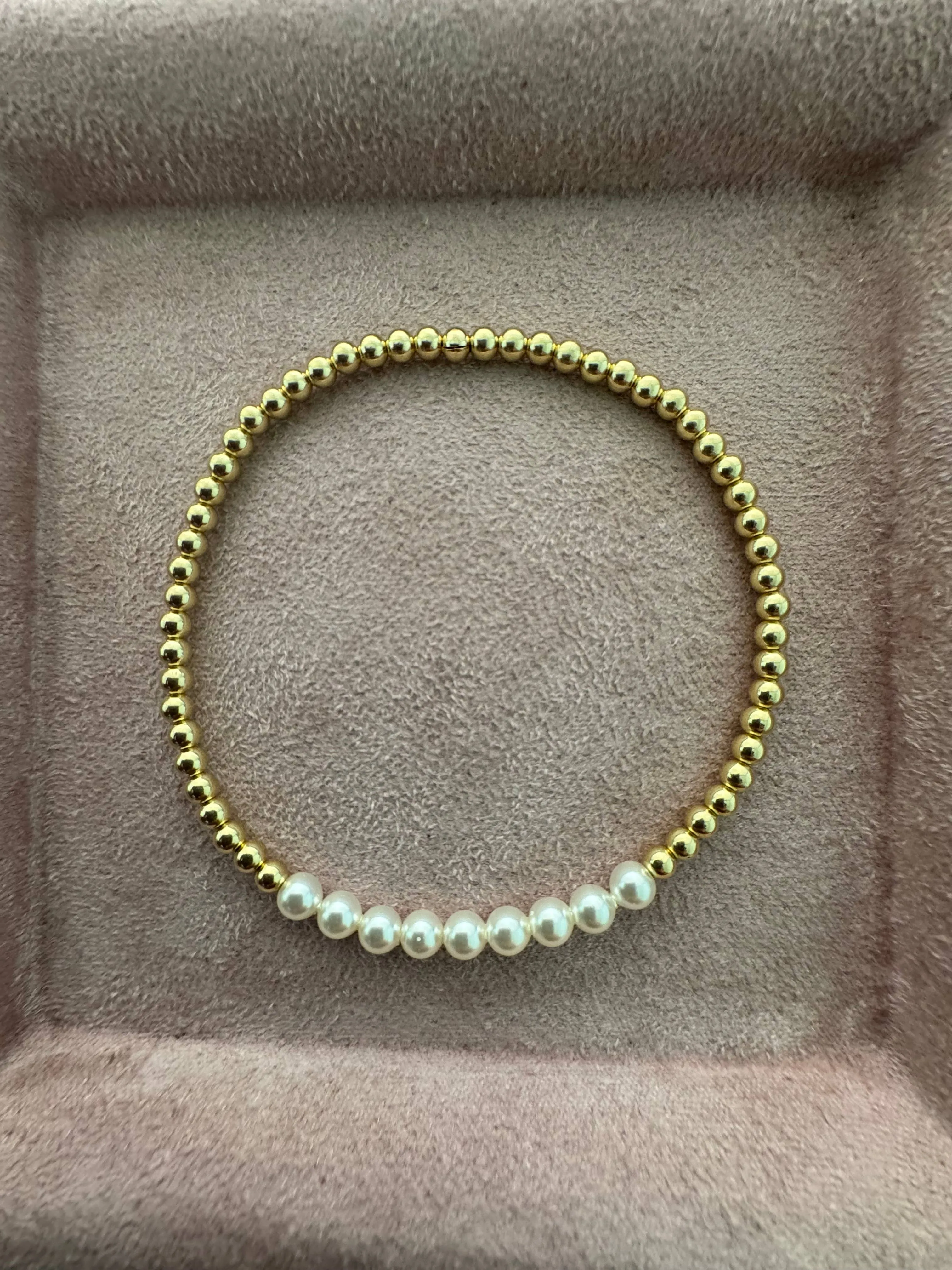 bara boheme - "COLETTE" 14K Gold Filled Bracelet: Gold Filled / Stretchy 6.5"