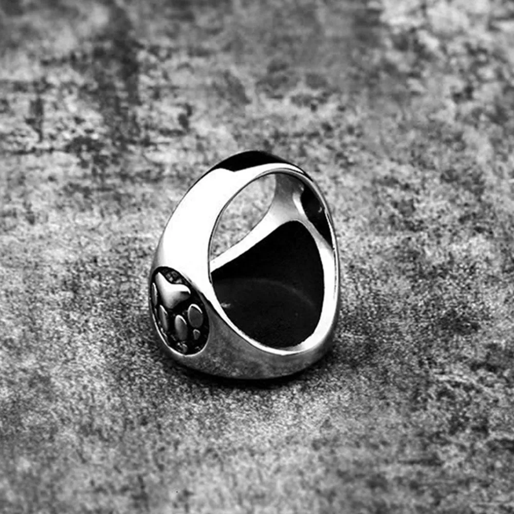 BEAR PAW SIGNET RING