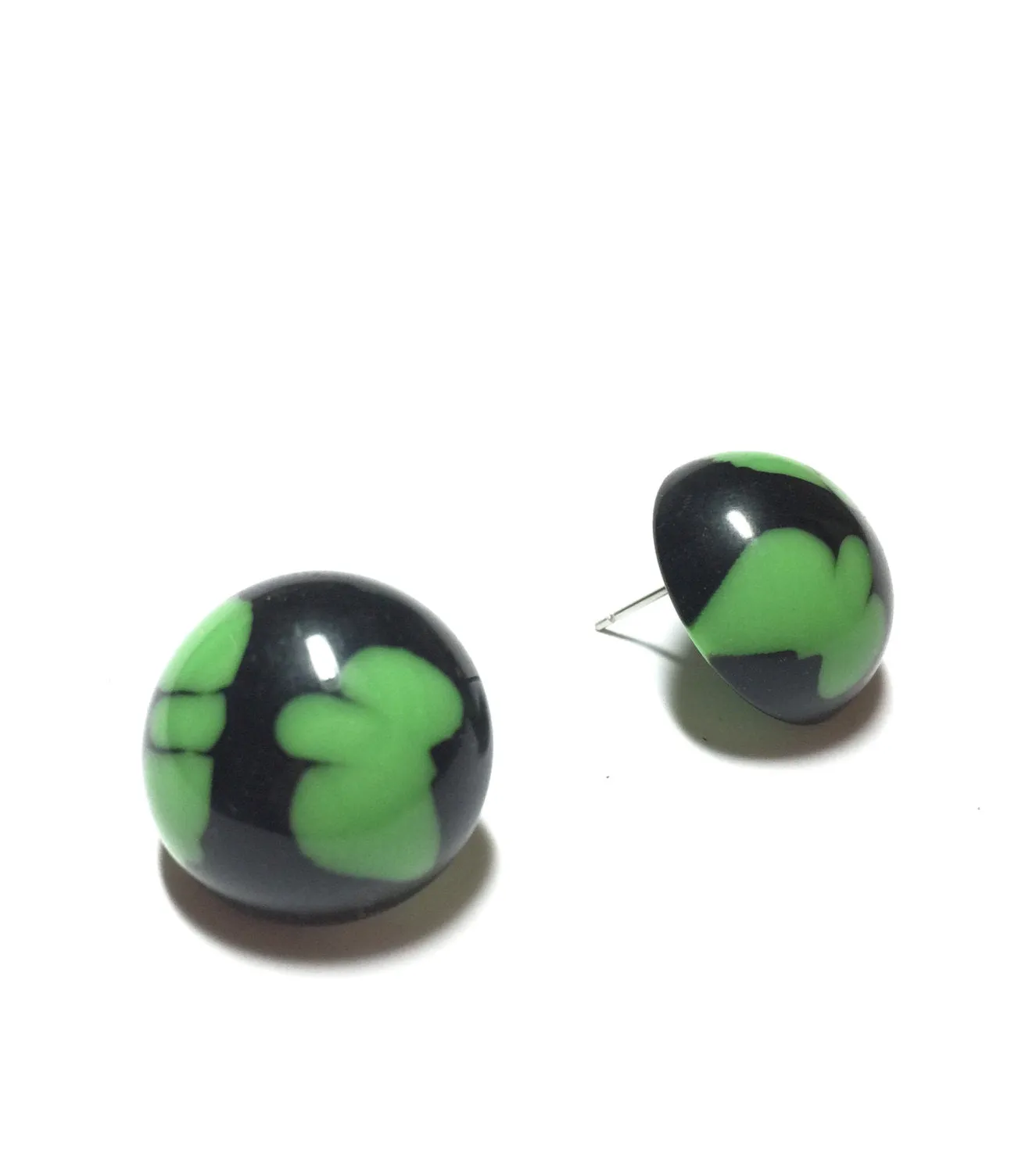 Black and Green Batik Pattern Retro Button Stud Earrings