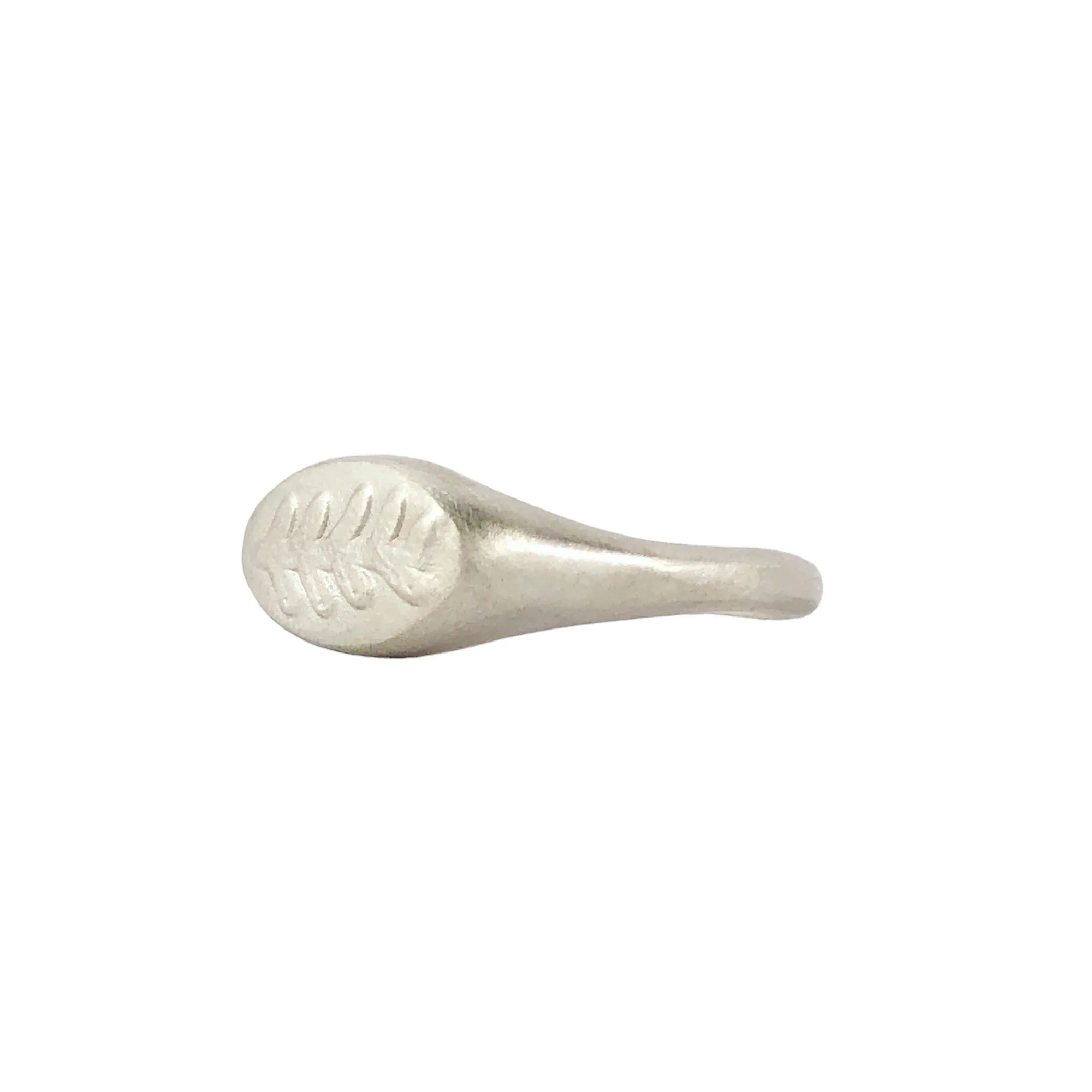 Canyon Feather Signet Ring - Milly Thomas