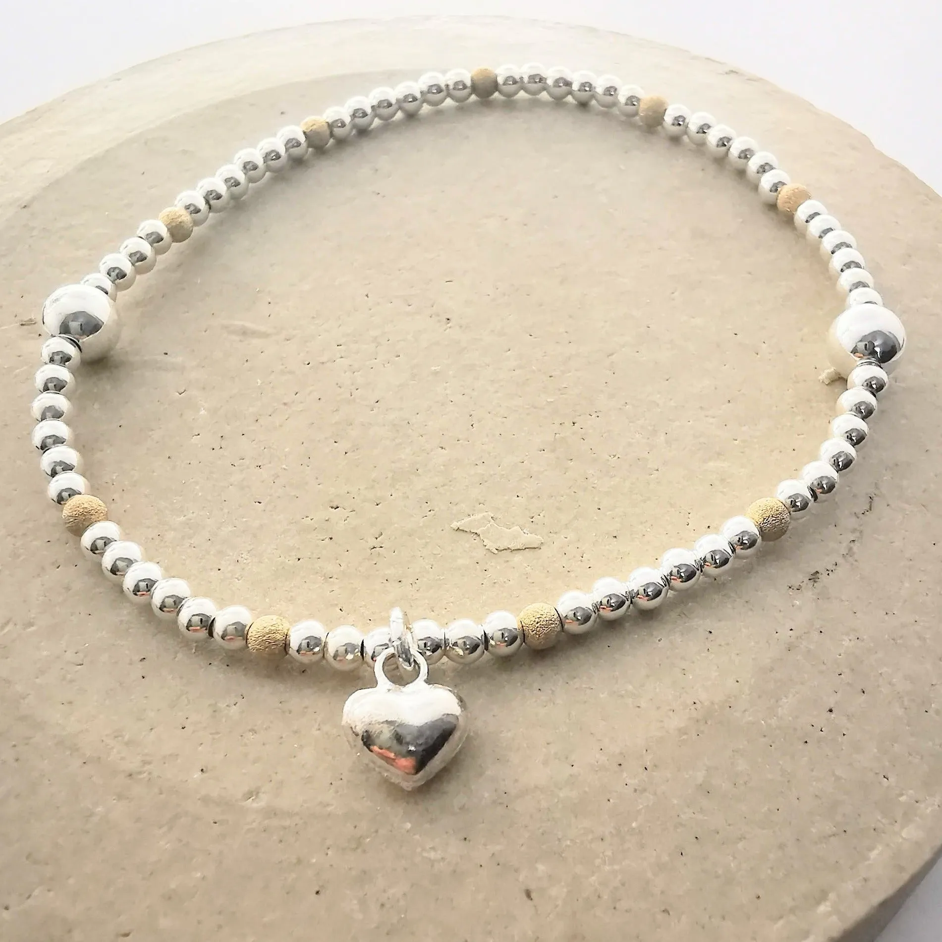 CASEY Sterling Silver Bead and Heart Stretch Bracelet