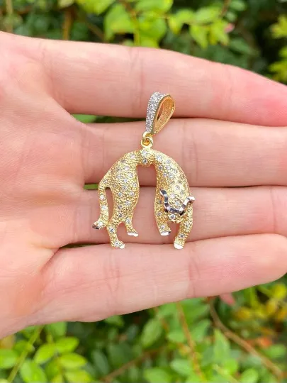 Cheetah Pendant 18K Gold Filled 29x26mm