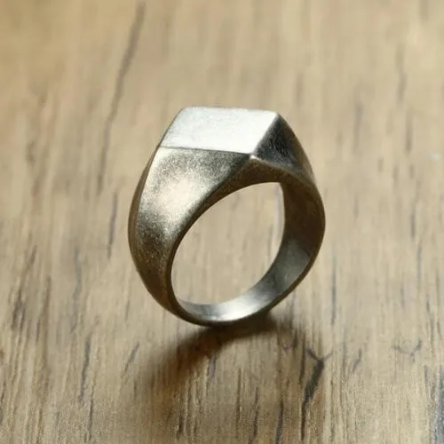 Classy Men Minimalist Signet Ring