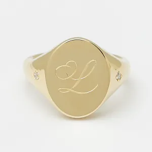 Kazra Signet Ring in Gold