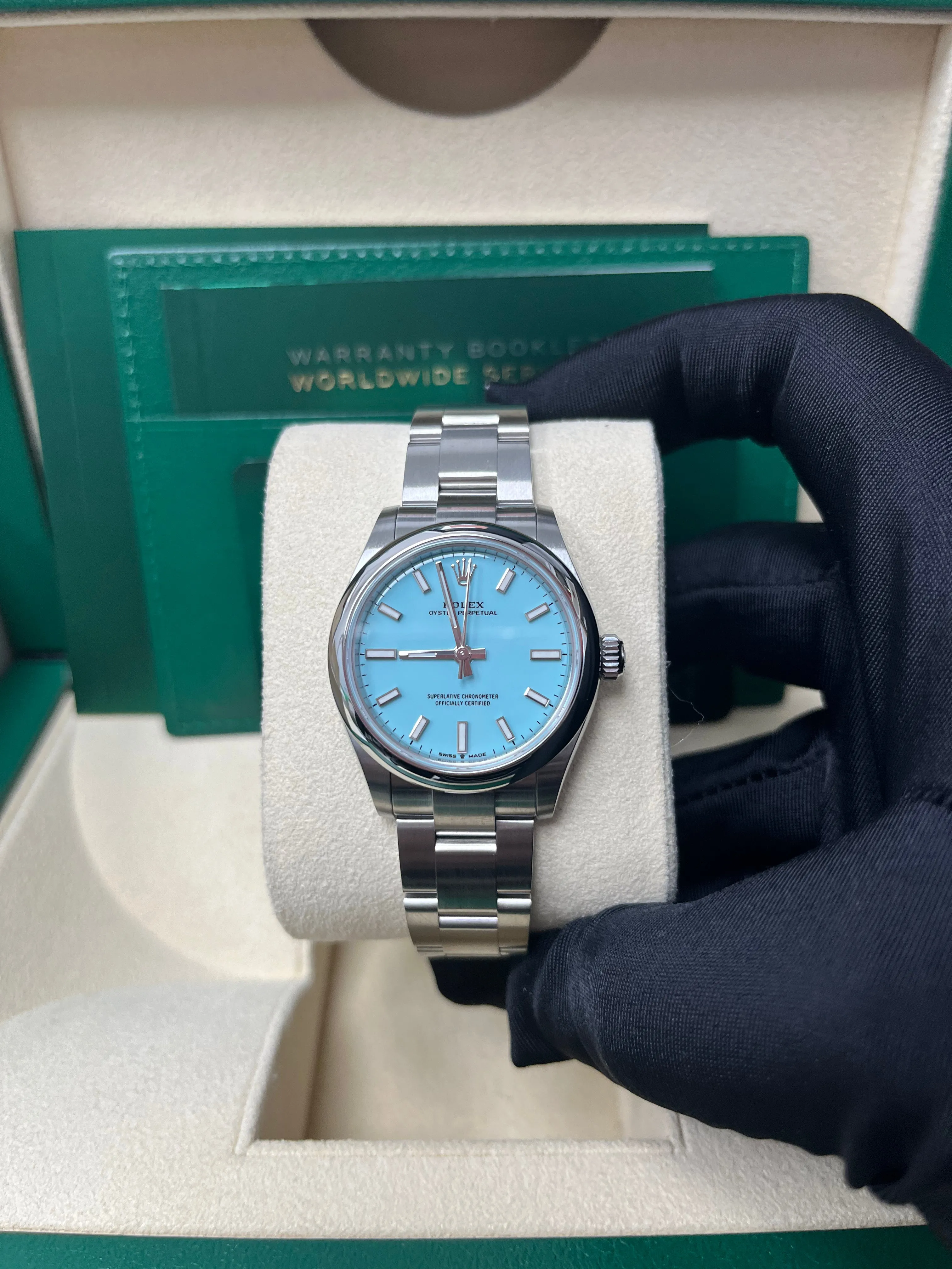 Rolex Oyster Perpetual 31 Domed Bezel Turquoise Blue Index Dial Oyster Bracelet 277200