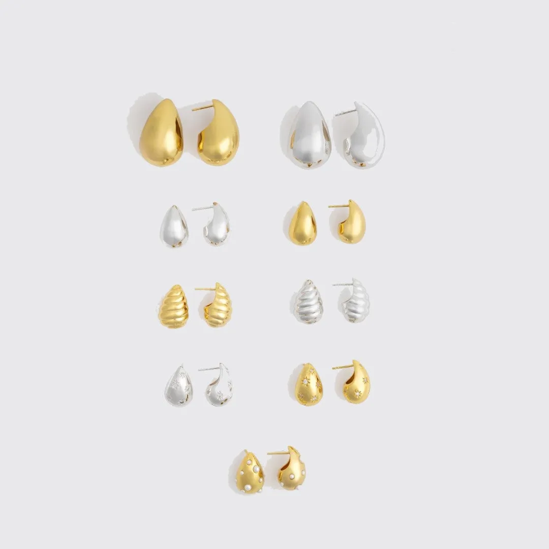 Teardrop Classic Gold 20mm Stud Earrings