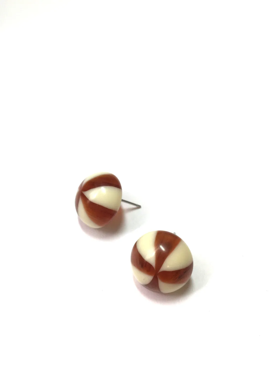 Tortoise Cream Candy Stripe Retro Button Stud Earrings