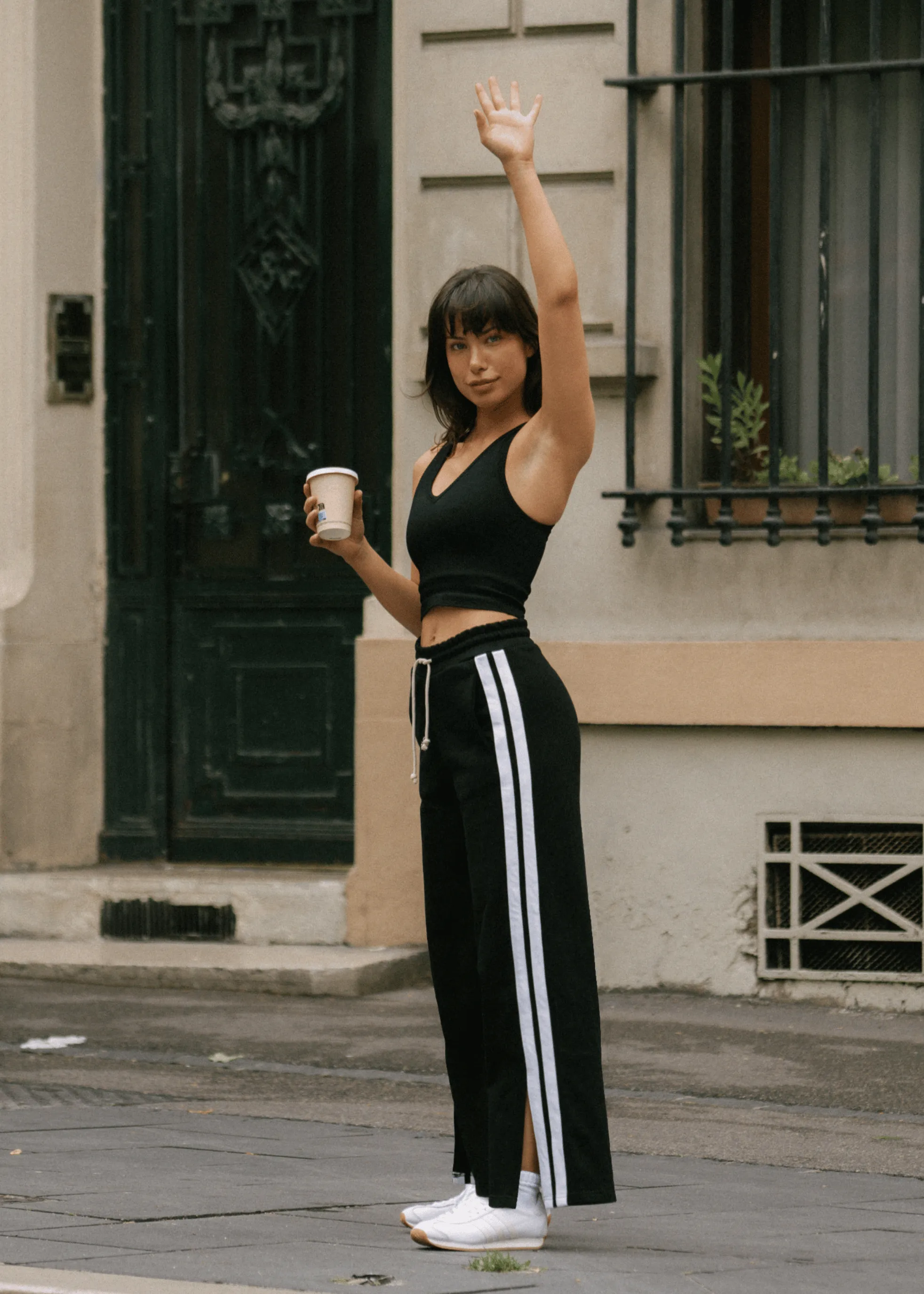 V-Neck Cropped Tank - Onyx Black